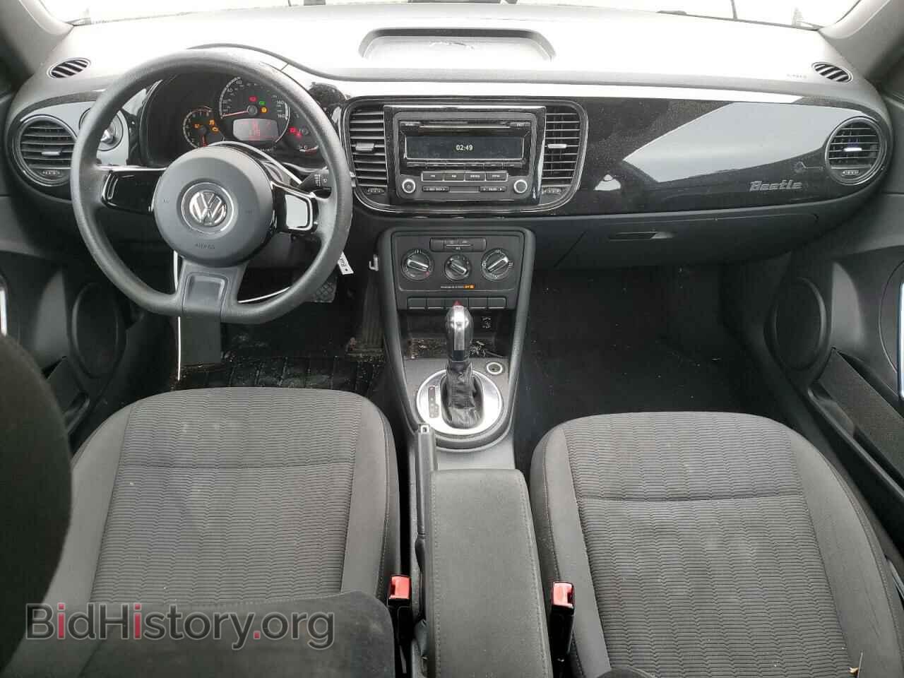 2014 VOLKSWAGEN BEETLE - VIN: 3VWF17AT2EM642875 - Фото 8