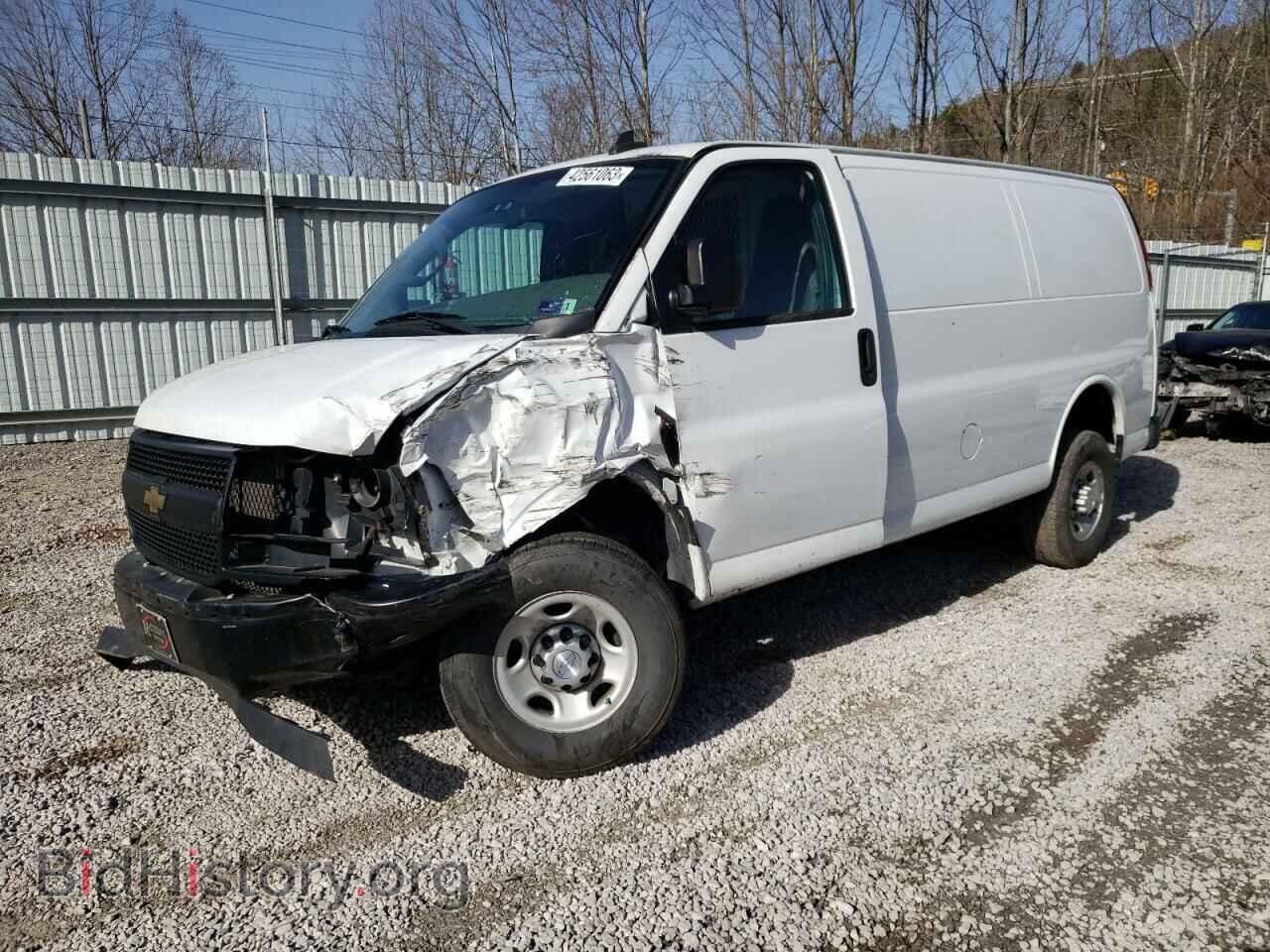 Photo 1GCWGAFF4H1113530 - CHEVROLET EXPRESS 2017