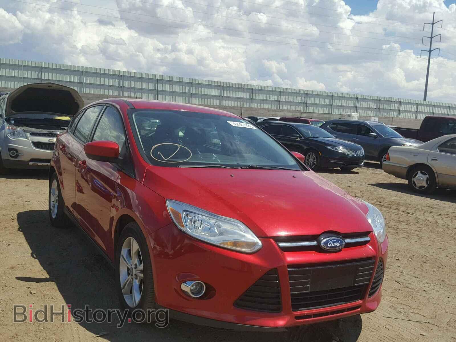 2012 Ford FOCUS Focus SE (VIN 1FAHP3K22CL415599) — photo 1 of 10, Copart, damage: hail