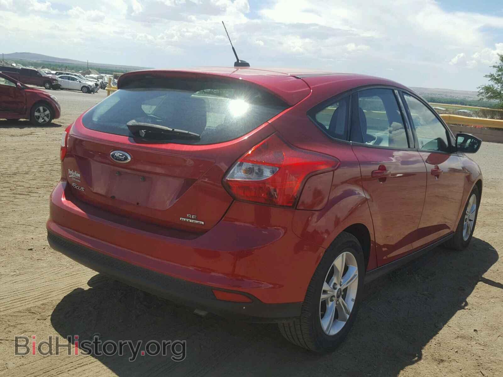 2012 Ford FOCUS (VIN 1FAHP3K22CL415599) — photo 4 of 10