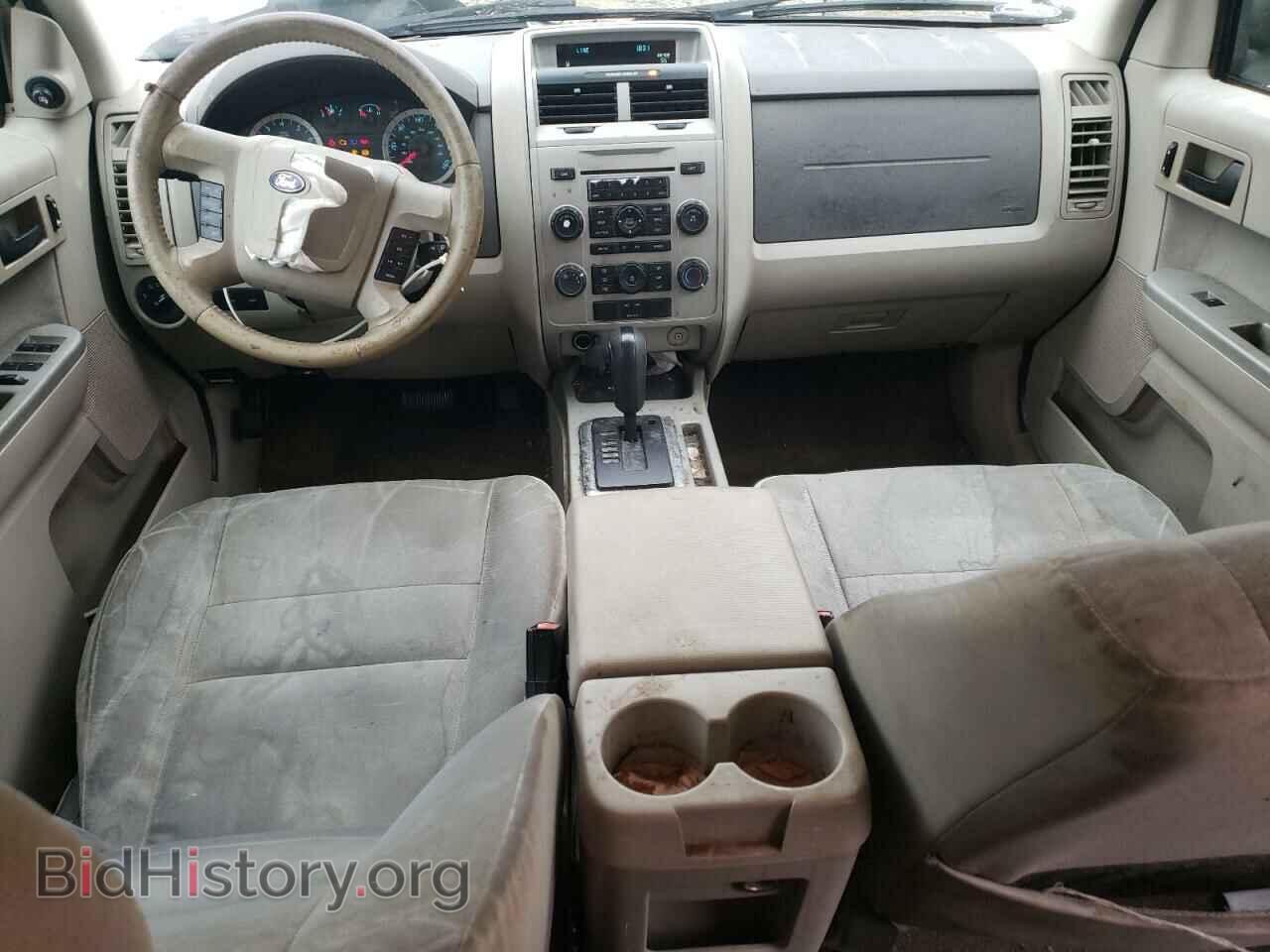 2011 FORD ESCAPE - VIN: 1FMCU9D75BKC05426 - Photo 8