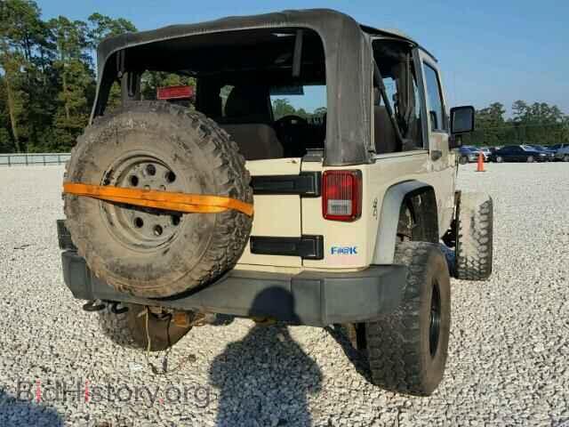 2011 JEEP WRANGLER - VIN: 1J4AA2D19BL525988 - Фото 4