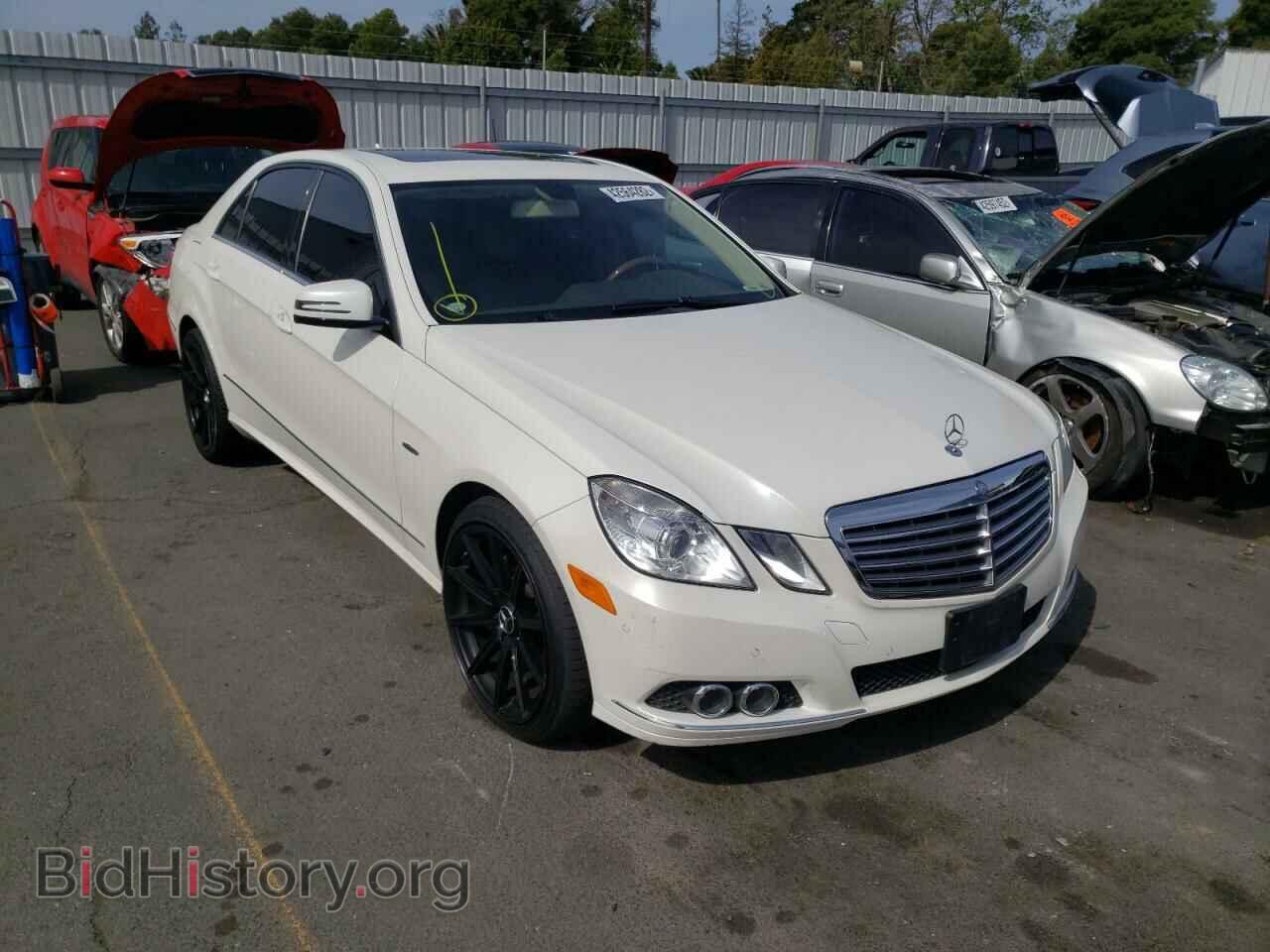 Фотография WDDHF2EB6BA467689 - MERCEDES-BENZ E-CLASS 2011