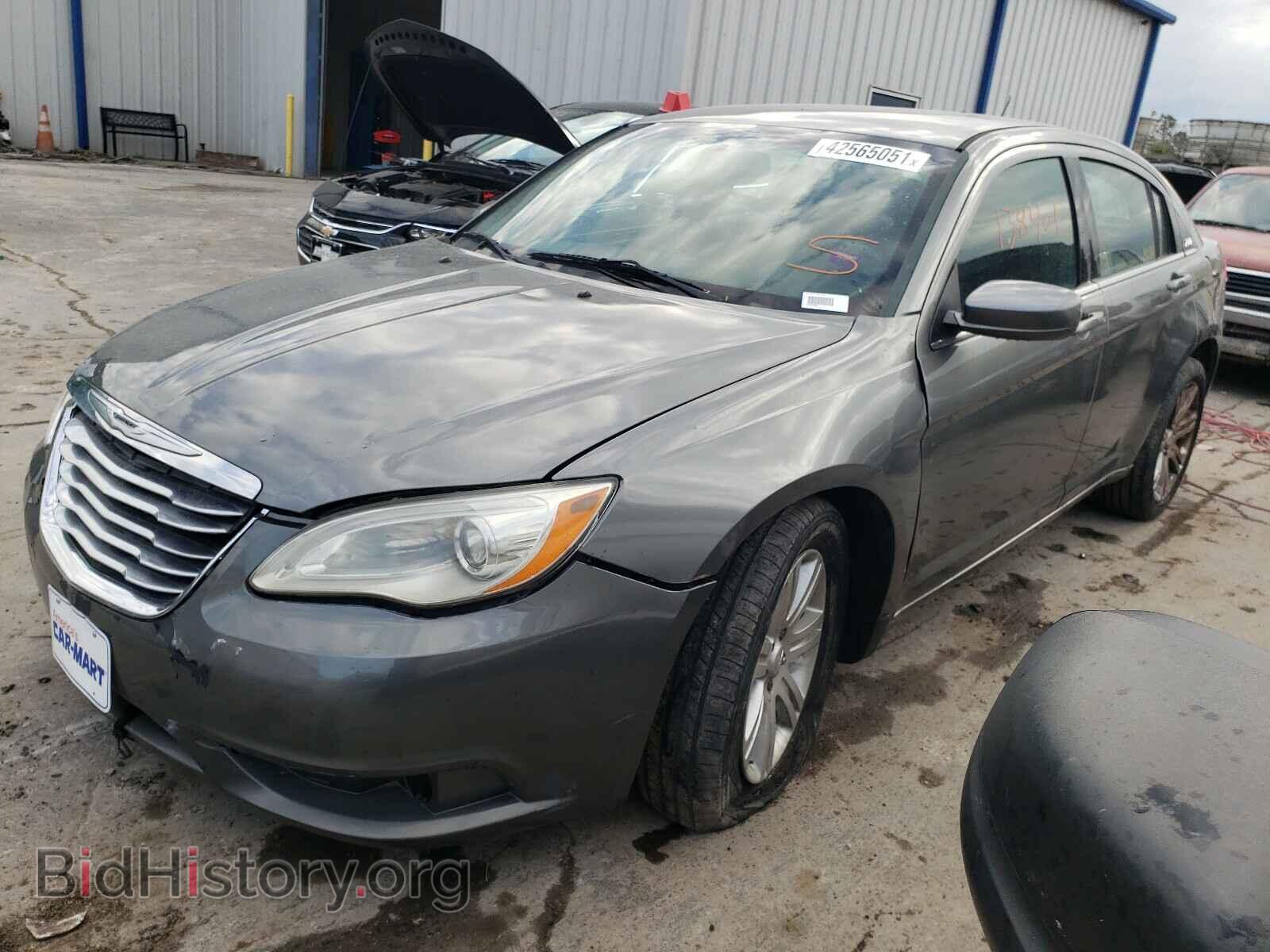 2013 CHRYSLER 200 - VIN: 1C3CCBBB9DN727231 - Фото 2
