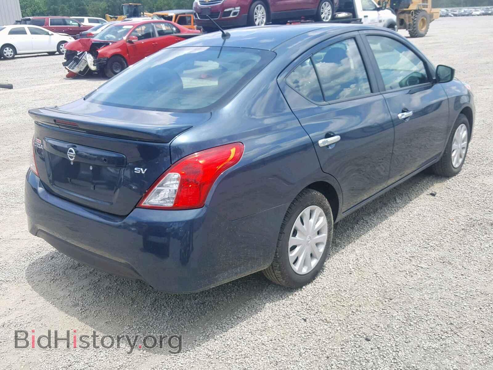 2017 NISSAN VERSA - VIN: 3N1CN7AP3HL847972 - Photo 4