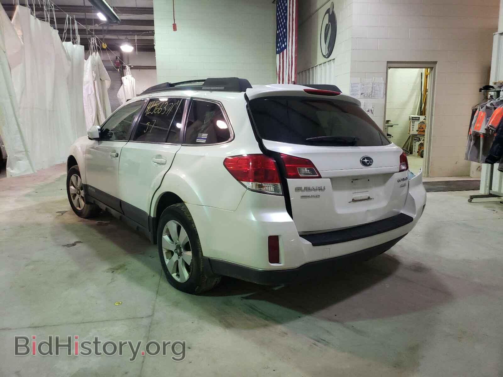 2011 SUBARU OUTBACK - VIN: 4S4BRBJC2B3353131 - Photo 3
