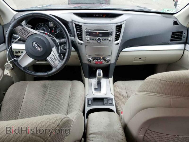 2010 Subaru OUTBACK (VIN 4S4BRBCC8A3316855) — фото 8 из 12