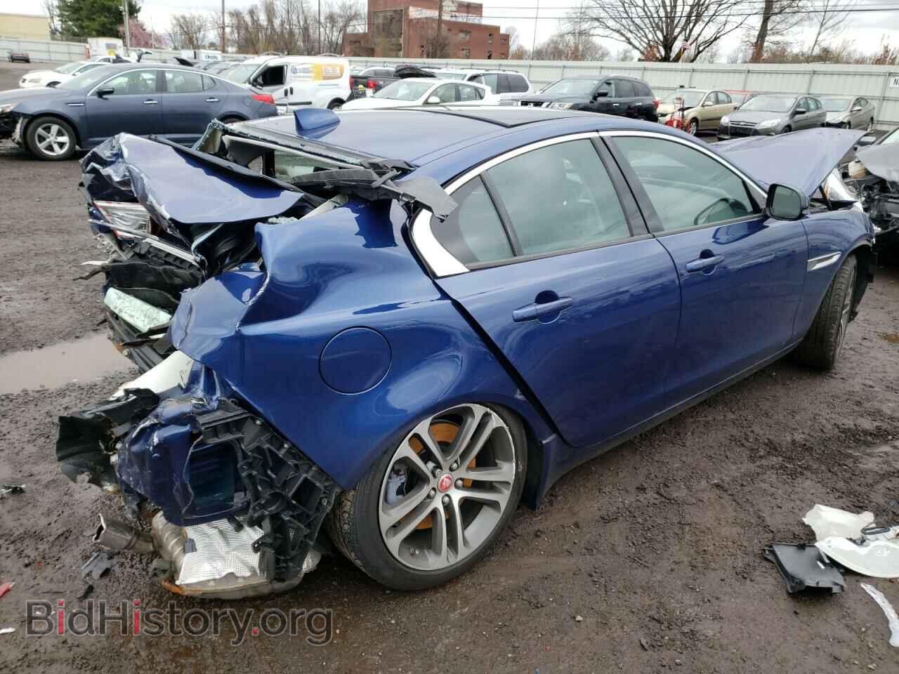 2017 JAGUAR XE - VIN: SAJAJ4BV9HA948258 - Фото 4