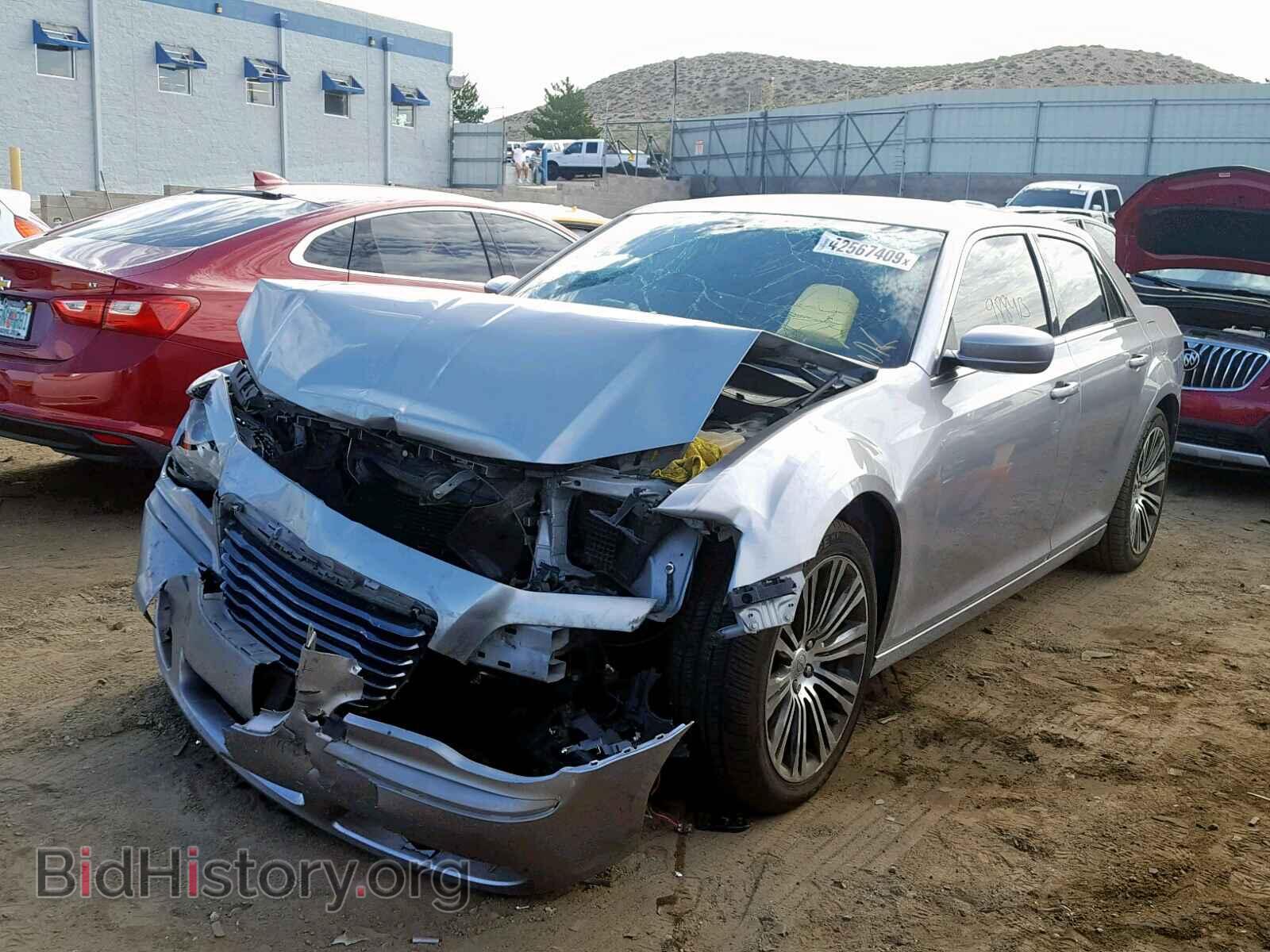 2013 CHRYSLER 300 - VIN: 2C3CCABG7DH691523 - Фото 2