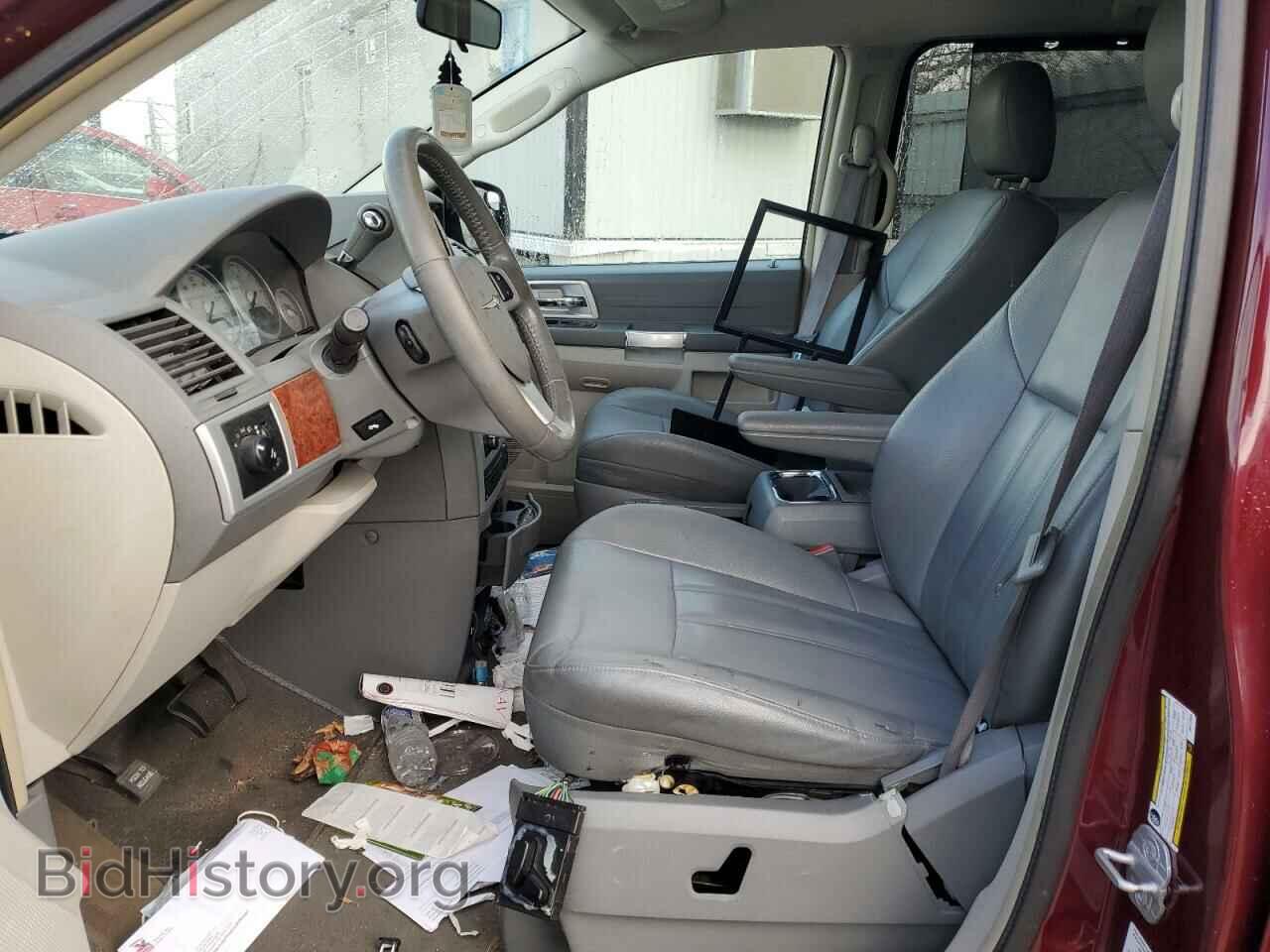 2008 CHRYSLER MINIVAN - VIN: 2A8HR54PX8R713933 - Фото 7