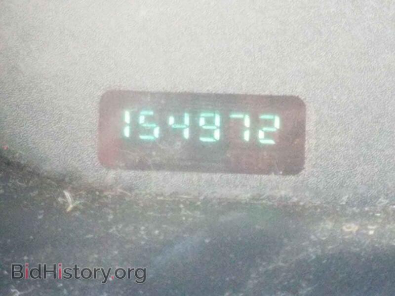 2002 Dodge RAM VAN (VIN 2B6HB11Y02K115209) — photo 8 of 10