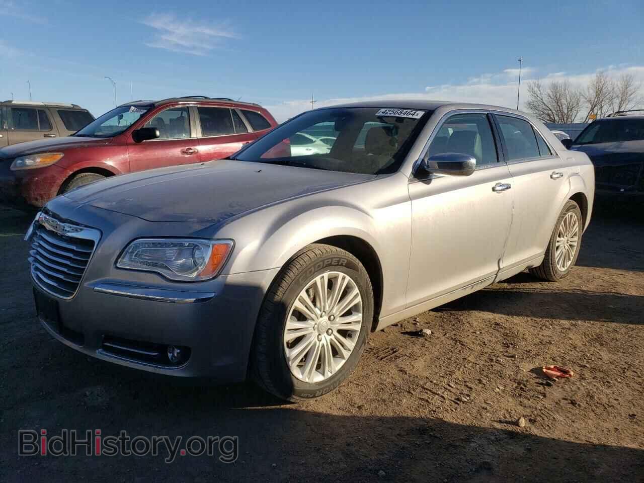 Фотография 2C3CCAKG0EH273242 - CHRYSLER 300 2014