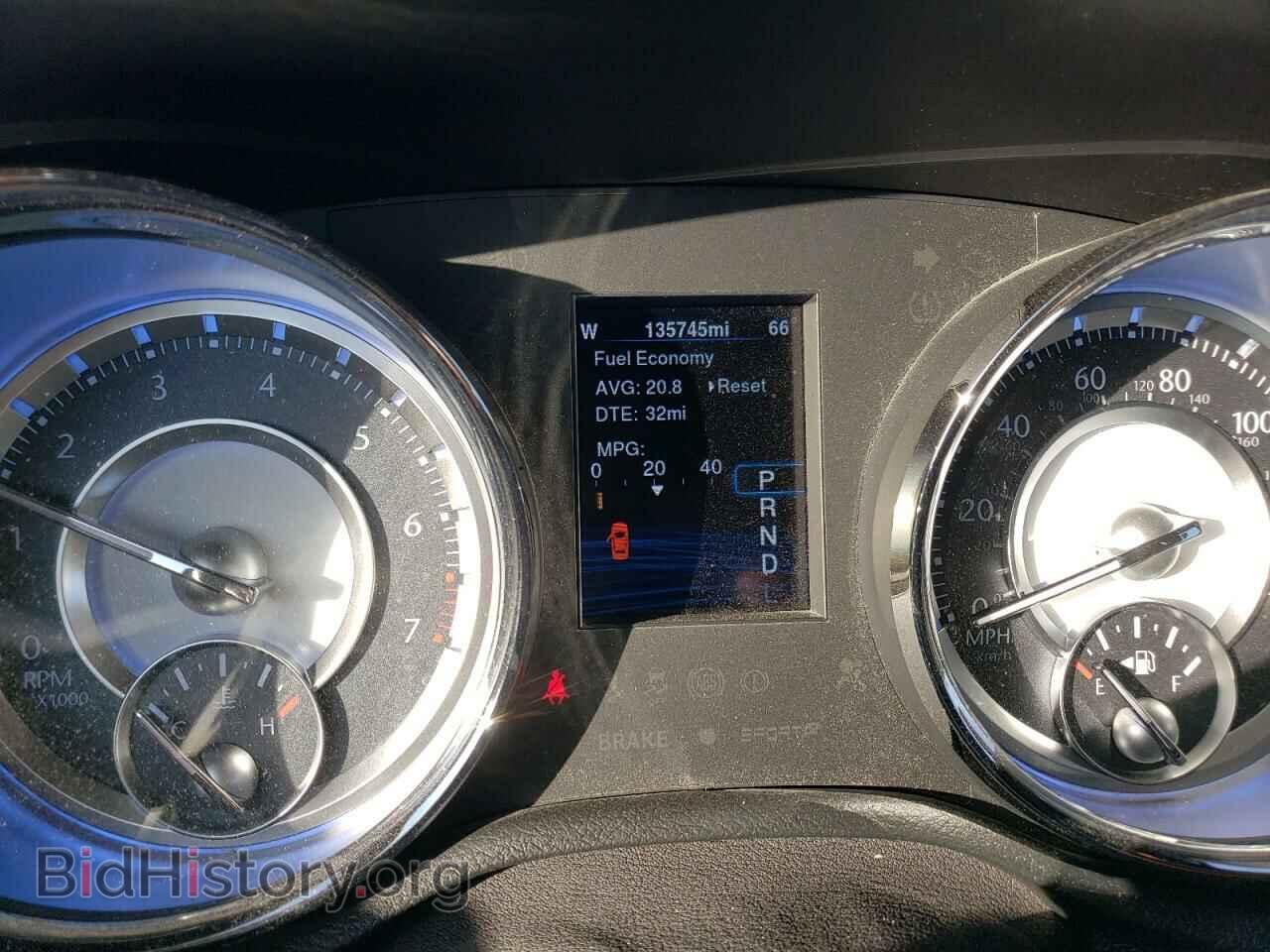2014 CHRYSLER 300 - VIN: 2C3CCAKG0EH273242 - Фото 9