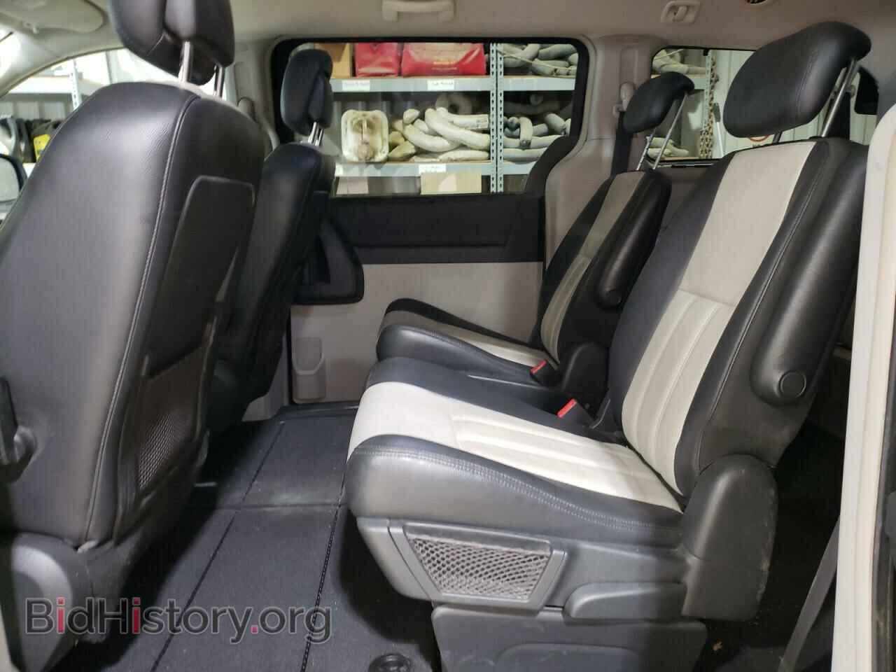 2010 CHRYSLER MINIVAN - VIN: 2A4RR8DX3AR376678 - Фото 11