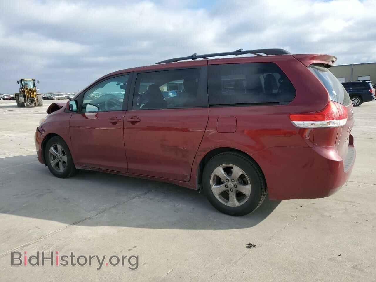 2011 TOYOTA All Models - VIN: 5TDKK3DC3BS087367 - Фото 2