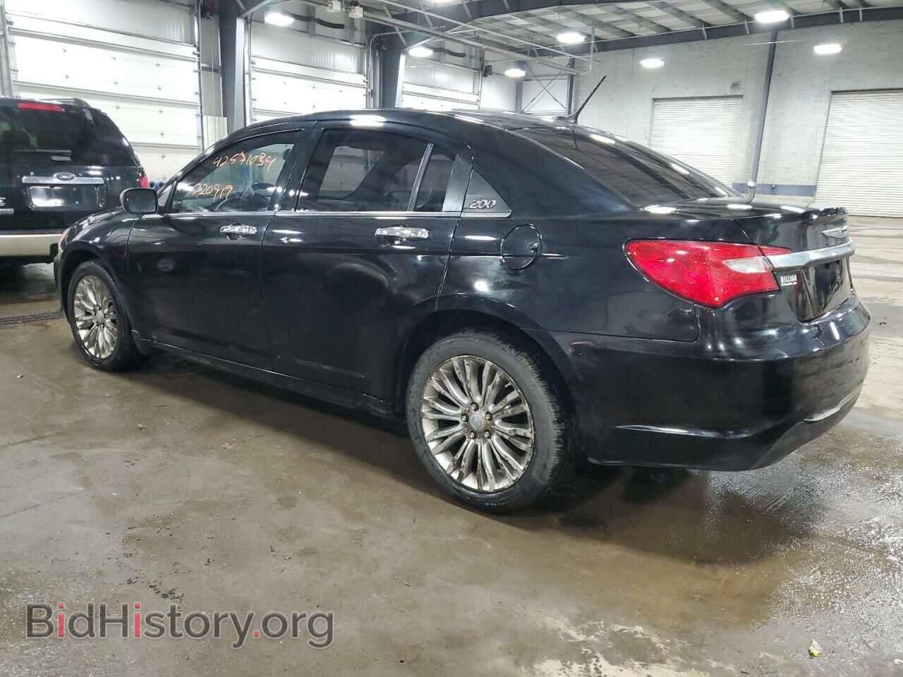 2012 CHRYSLER 200 - VIN: 1C3CCBCB5CN210733 - Photo 2