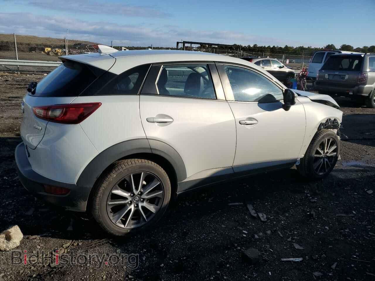 2018 MAZDA CX-3 - VIN: JM1DKFC7XJ0320192 - Фото 3