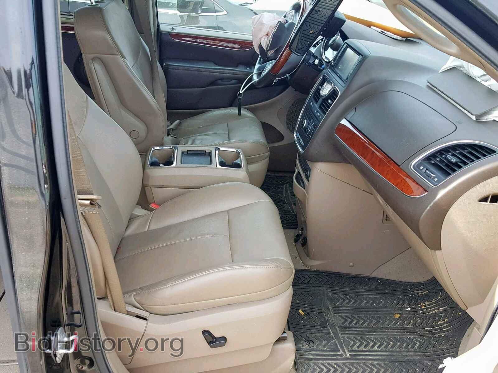 2012 CHRYSLER TOWN & COU - VIN: 2C4RC1GG3CR217463 - Фото 5