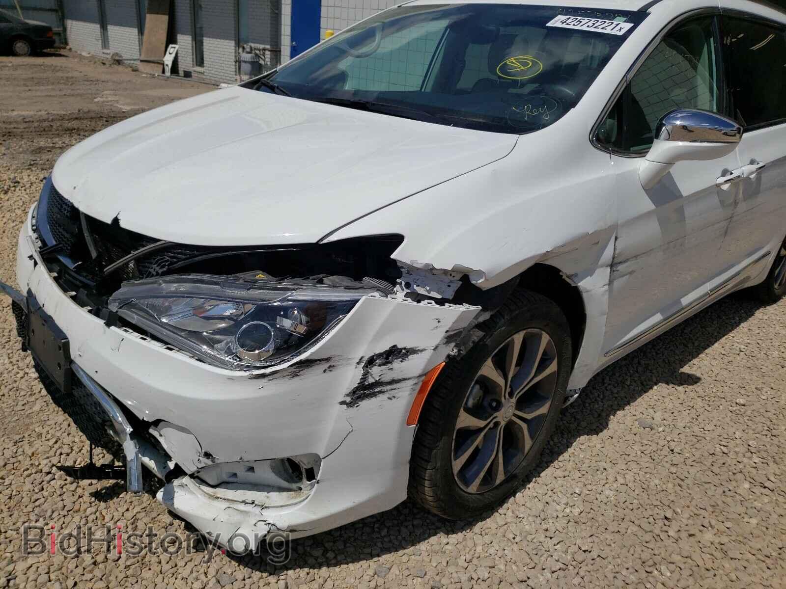 2017 CHRYSLER PACIFICA - VIN: 2C4RC1GG4HR504530 - Photo 9