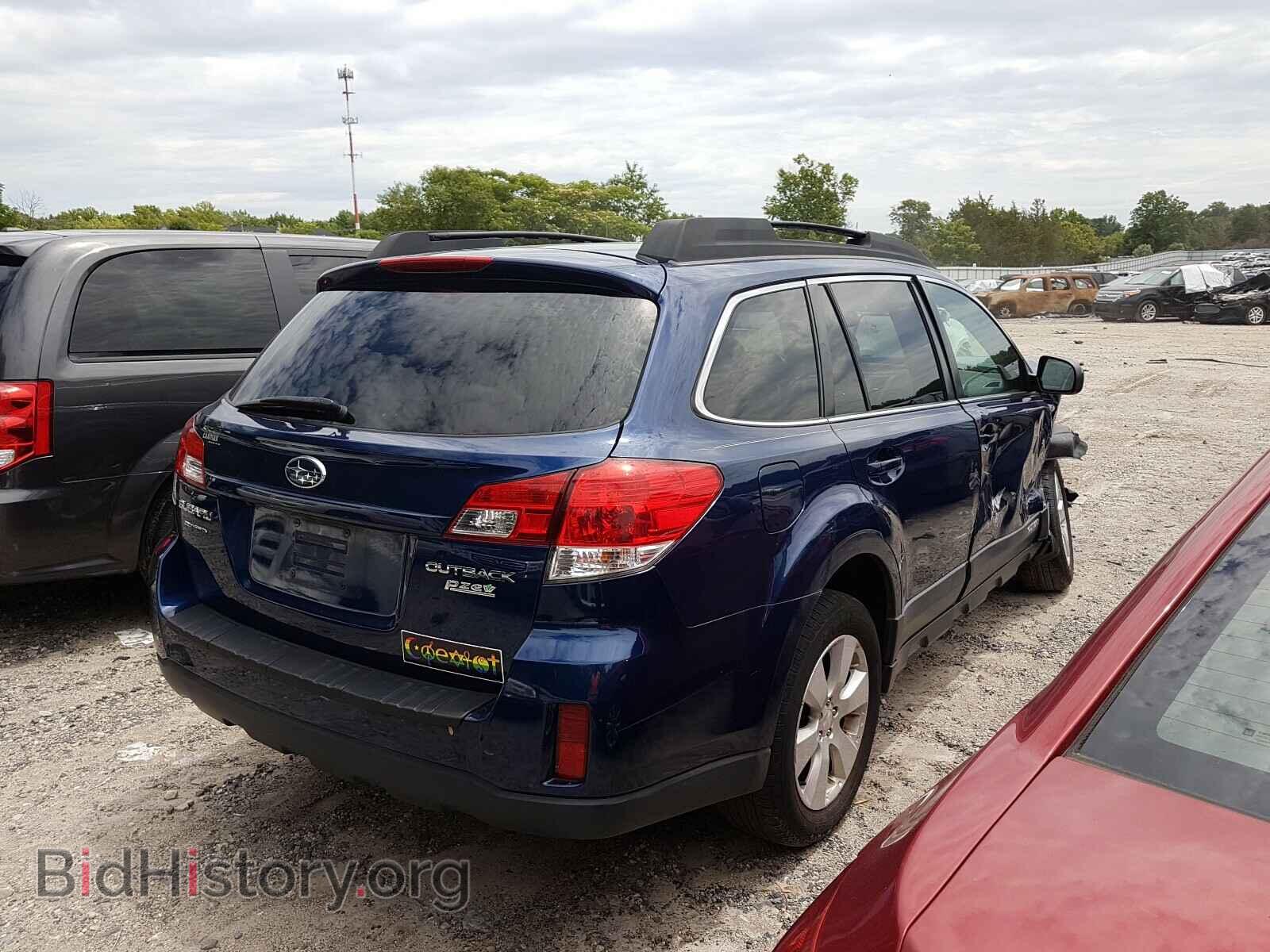 2011 SUBARU OUTBACK - VIN: 4S4BRBGC1B3414198 - Photo 4