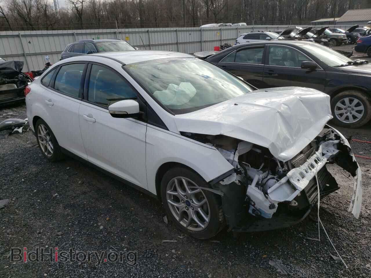 2015 FORD FOCUS - VIN: 1FADP3F2XFL321418 - Photo 4