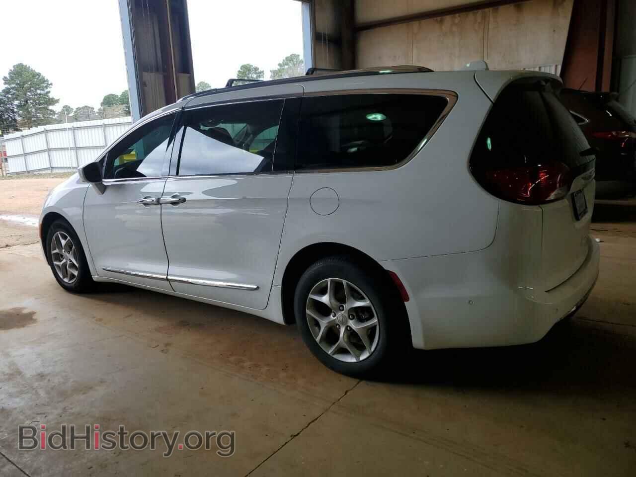 2017 CHRYSLER PACIFICA - VIN: 2C4RC1EGXHR653799 - Фото 2
