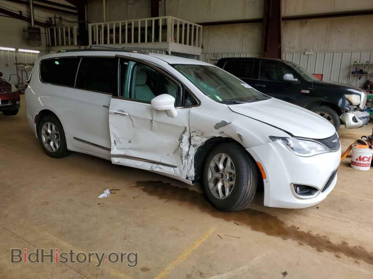 2017 CHRYSLER PACIFICA - VIN: 2C4RC1EGXHR653799 - Фото 4