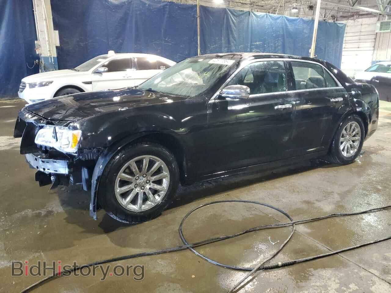 Photo 2C3CA5CG3BH561019 - CHRYSLER 300 2011