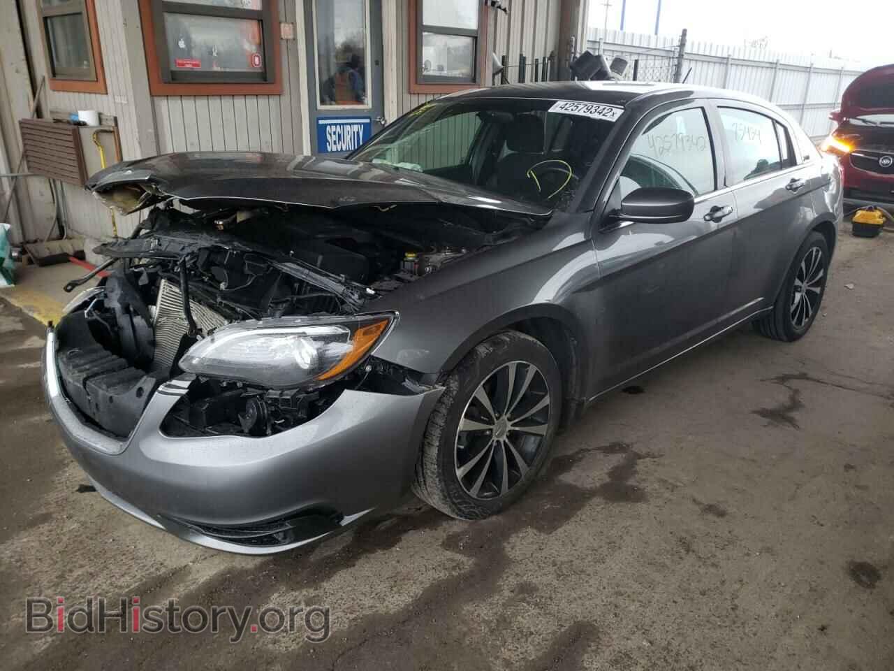 2012 CHRYSLER 200 - VIN: 1C3CCBBG3CN305367 - Фото 2