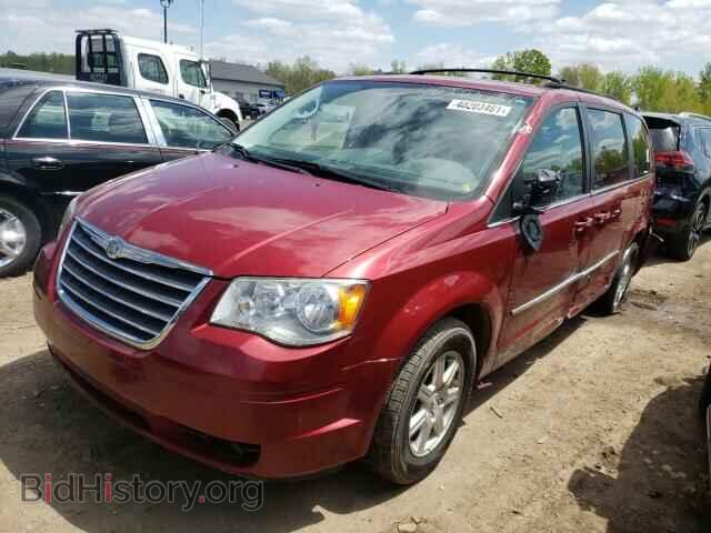 2010 CHRYSLER MINIVAN - VIN: 2A4RR8D13AR451987 - Photo 2