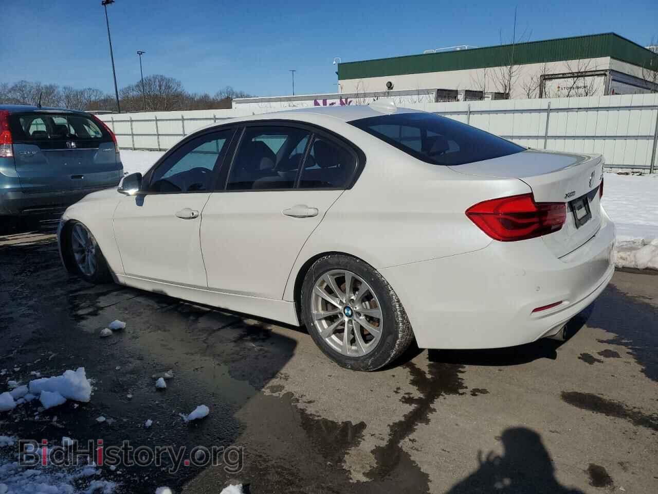 2016 BMW 3 SERIES - VIN: WBA8A3C59GK689590 - Фото 2