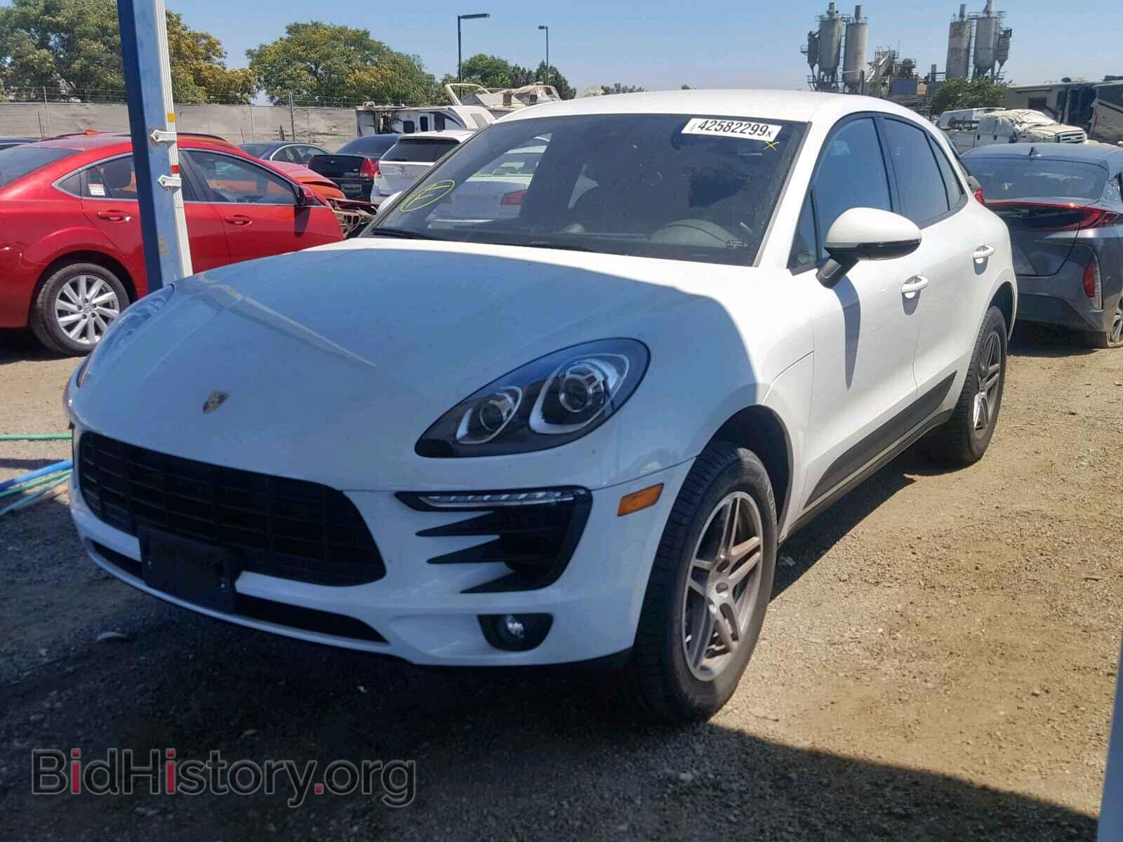 2018 PORSCHE MACAN - VIN: WP1AA2A53JLB24561 - Photo 2