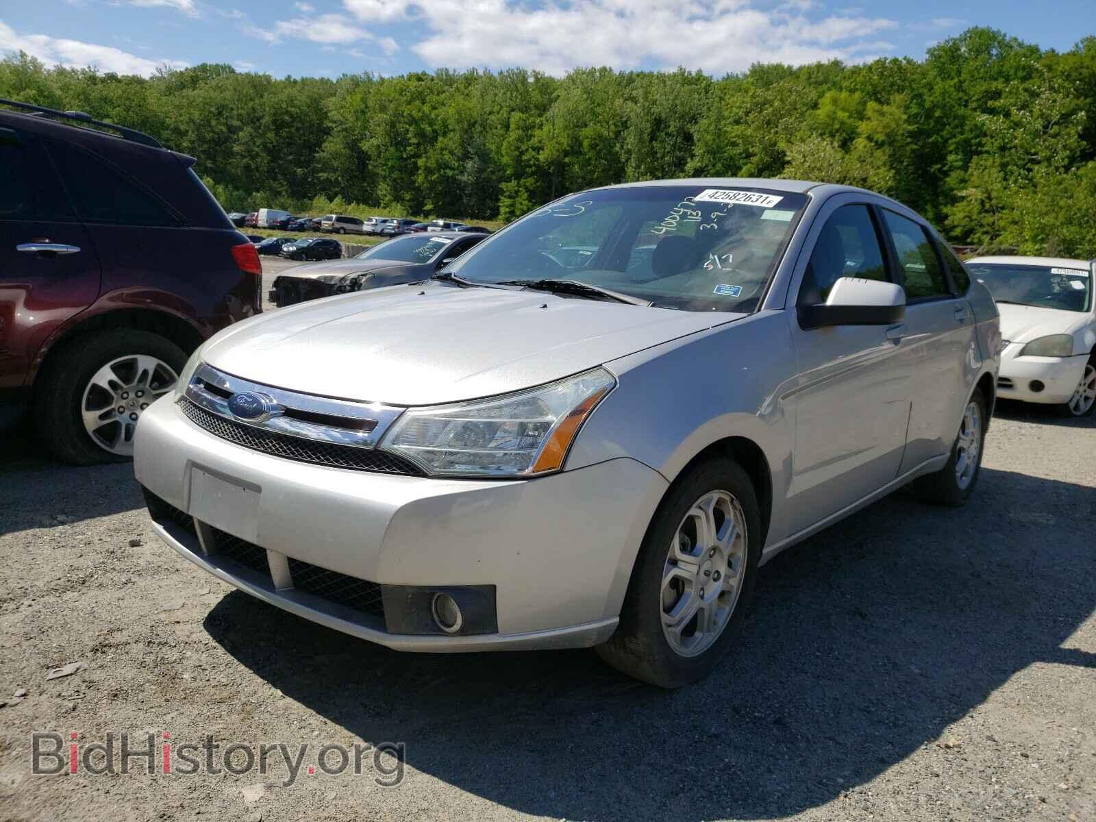 2009 FORD FOCUS - VIN: 1FAHP36N99W213967 - Фото 2