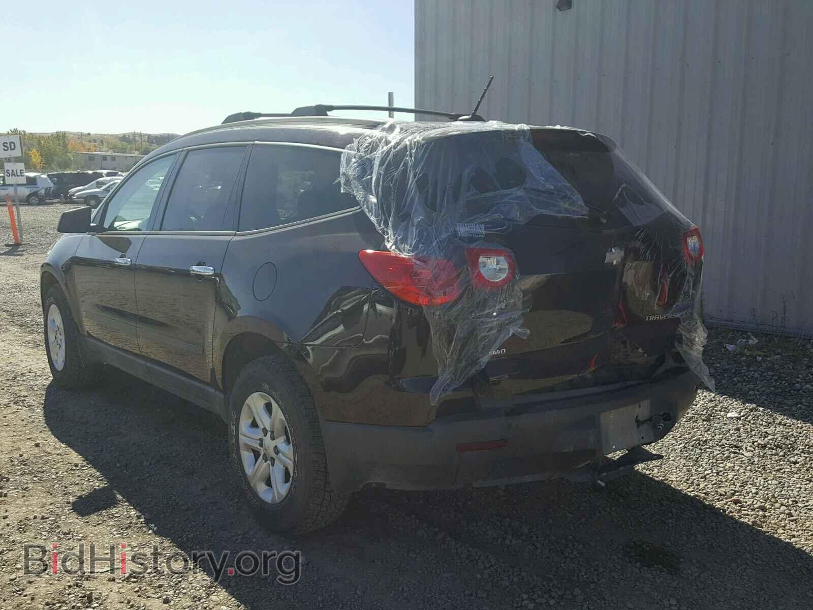 2010 CHEVROLET TRAVERSE - VIN: 1GNLVEED2AS138028 - Фото 3
