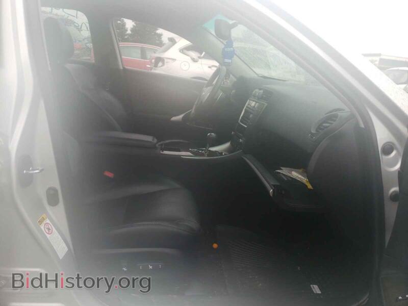 2012 Lexus IS (VIN JTHCF5C28C5058059) — photo 5 of 10