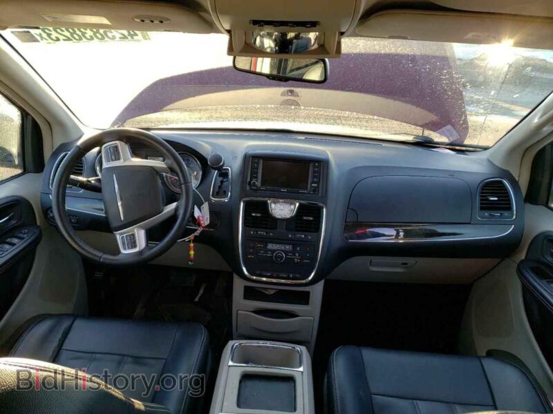 2016 Chrysler MINIVAN (VIN 2C4RC1BG3GR229903) — фото 8 из 13