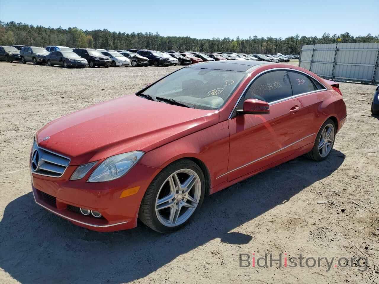 Photo WDDKJ5GB7BF077948 - MERCEDES-BENZ E-CLASS 2011