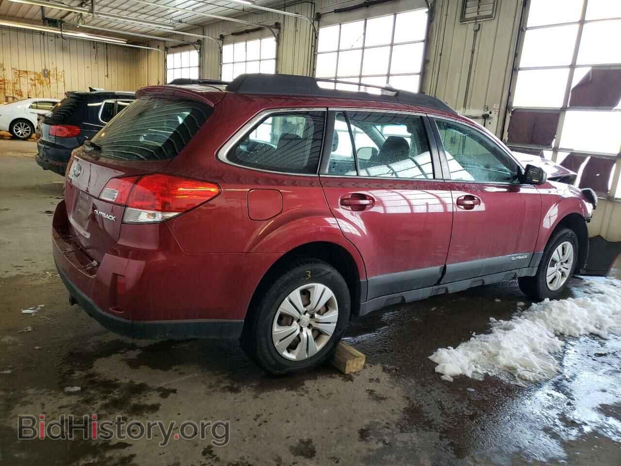 2014 SUBARU OUTBACK - VIN: 4S4BRCAC4E1235667 - Photo 3