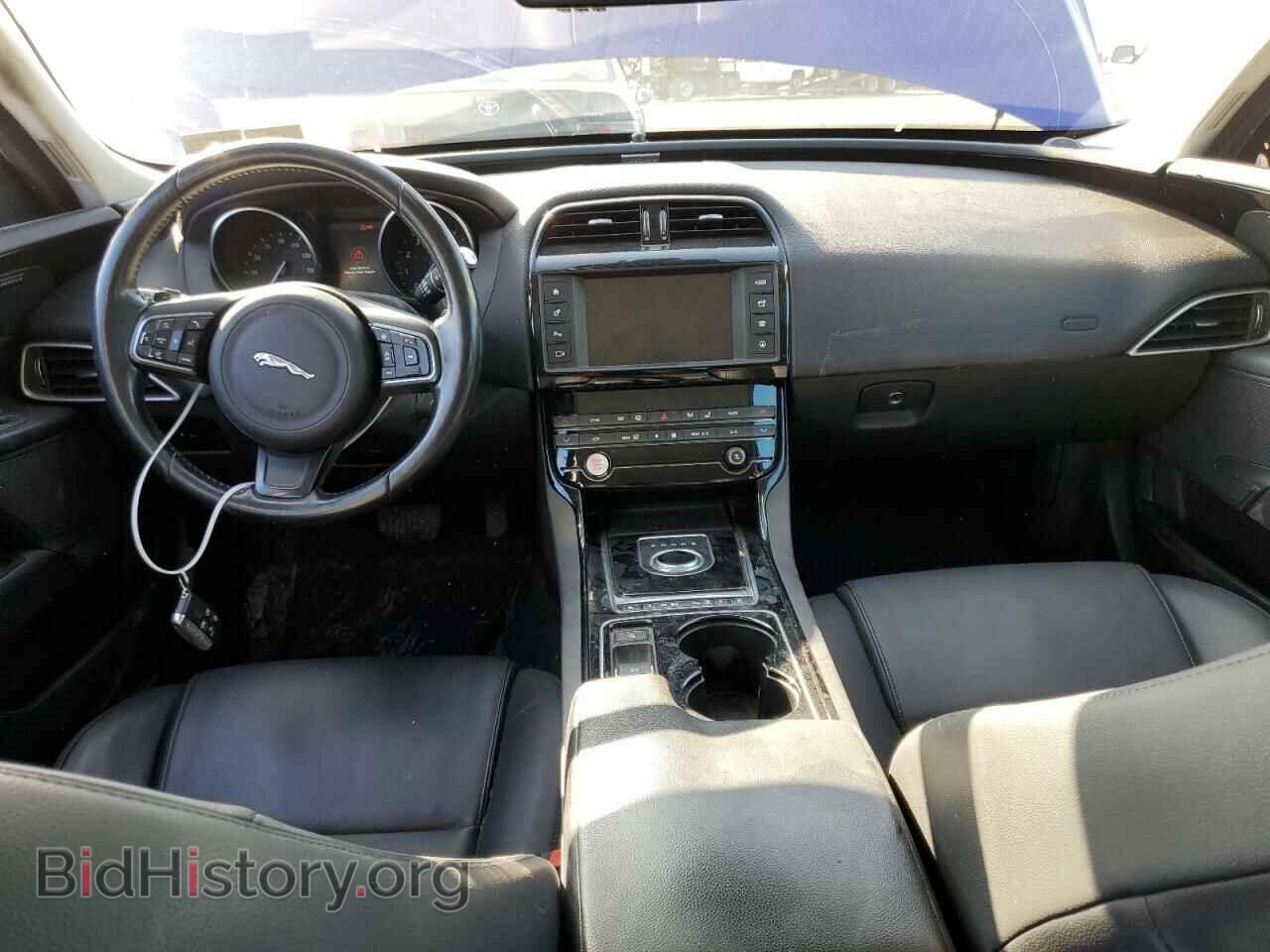 2017 JAGUAR XE - VIN: SAJAJ4BV5HA970905 - Фото 8