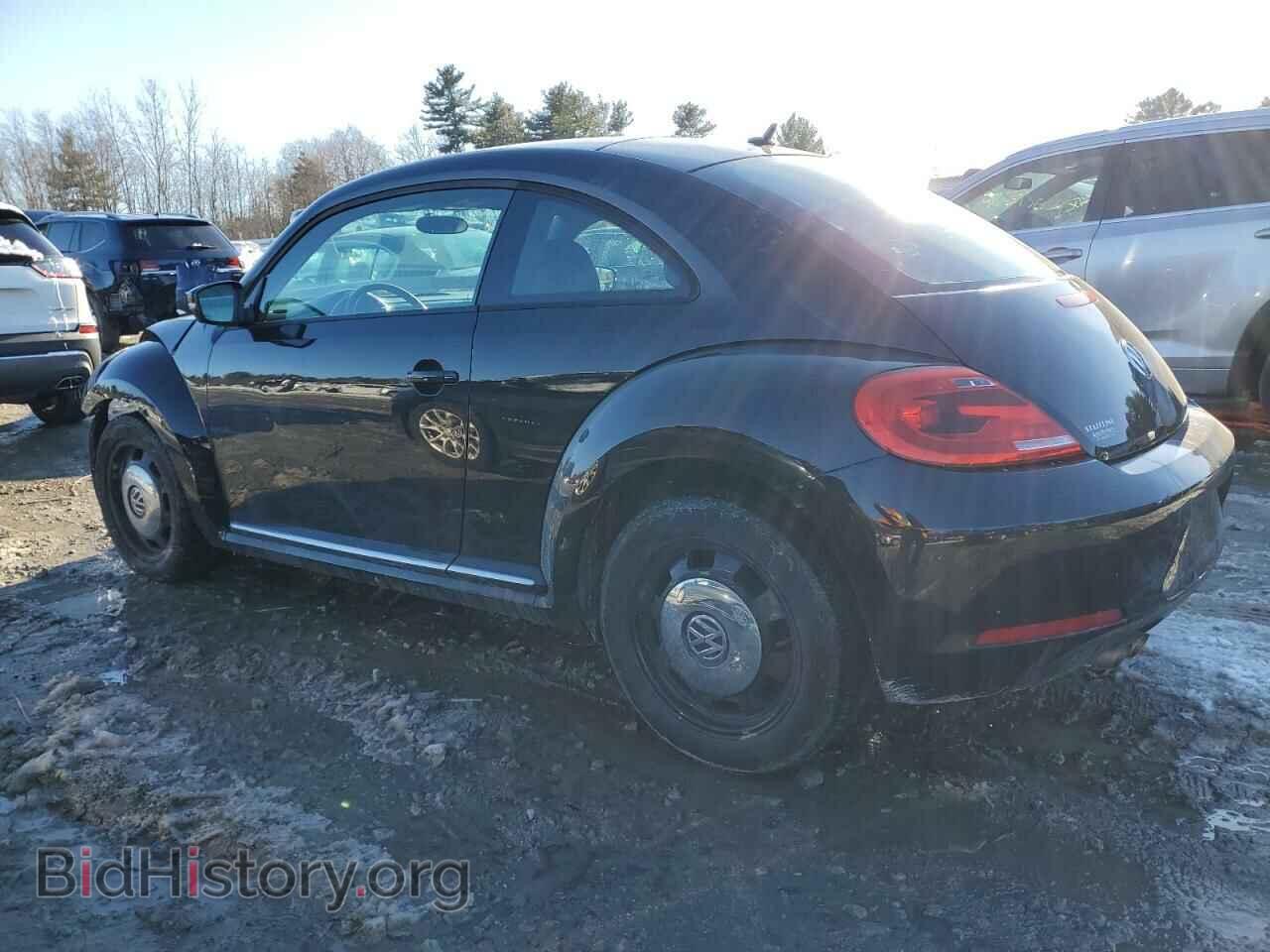 2013 VOLKSWAGEN BEETLE - VIN: 3VWHP7AT4DM602223 - Фото 2