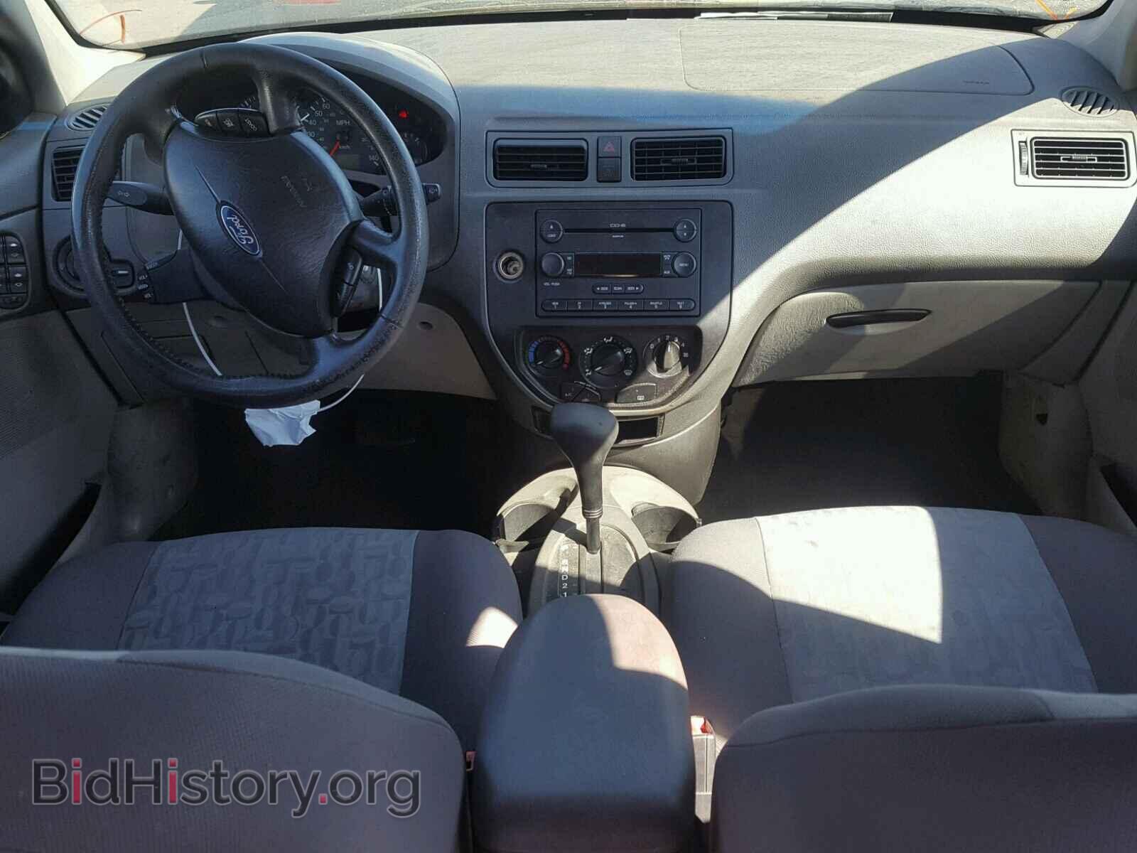 2005 FORD FOCUS - VIN: 1FAFP34N65W207404 - Фото 9