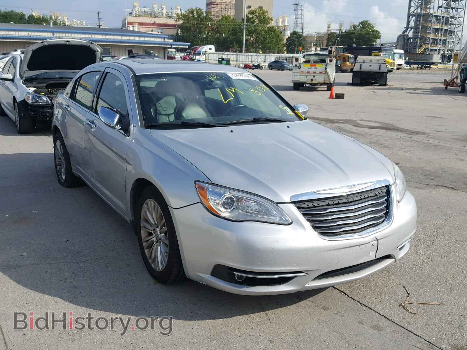 Photo 1C3BC2FG4BN580234 - CHRYSLER 200 2011