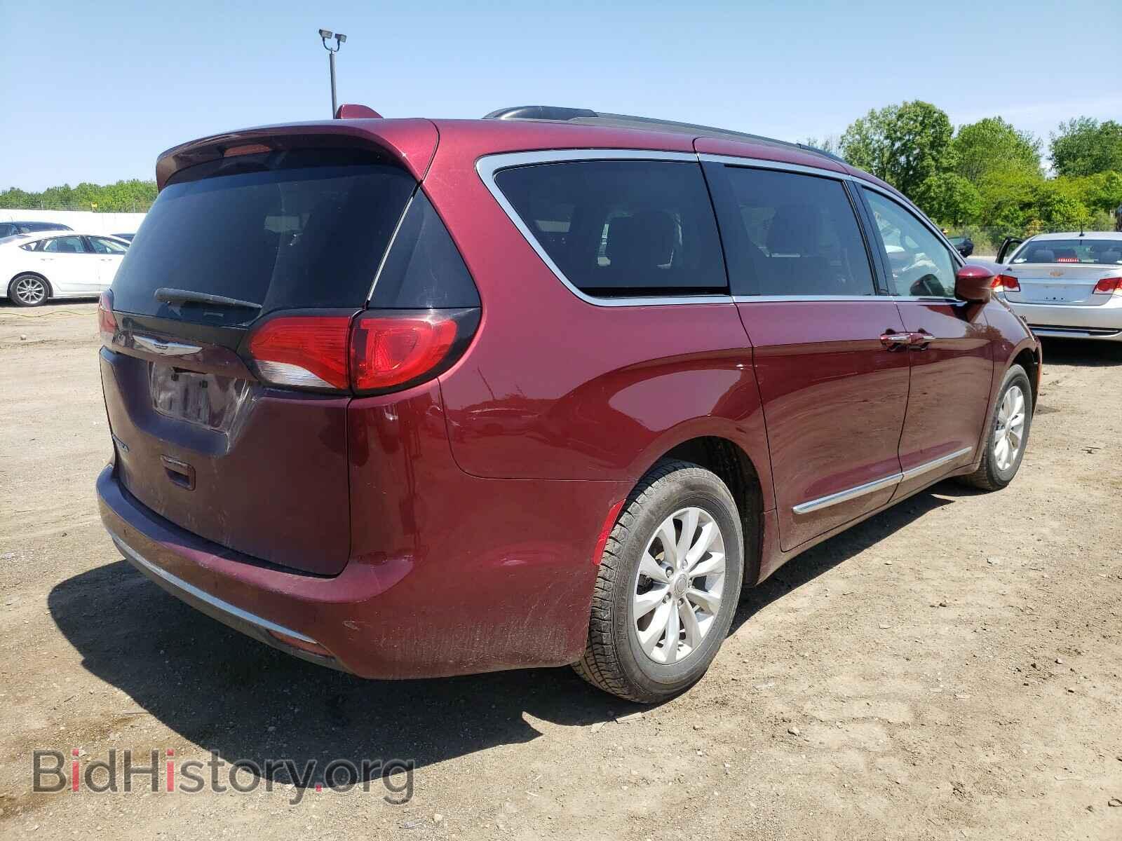 2017 CHRYSLER PACIFICA - VIN: 2C4RC1BGXHR527074 - Photo 4