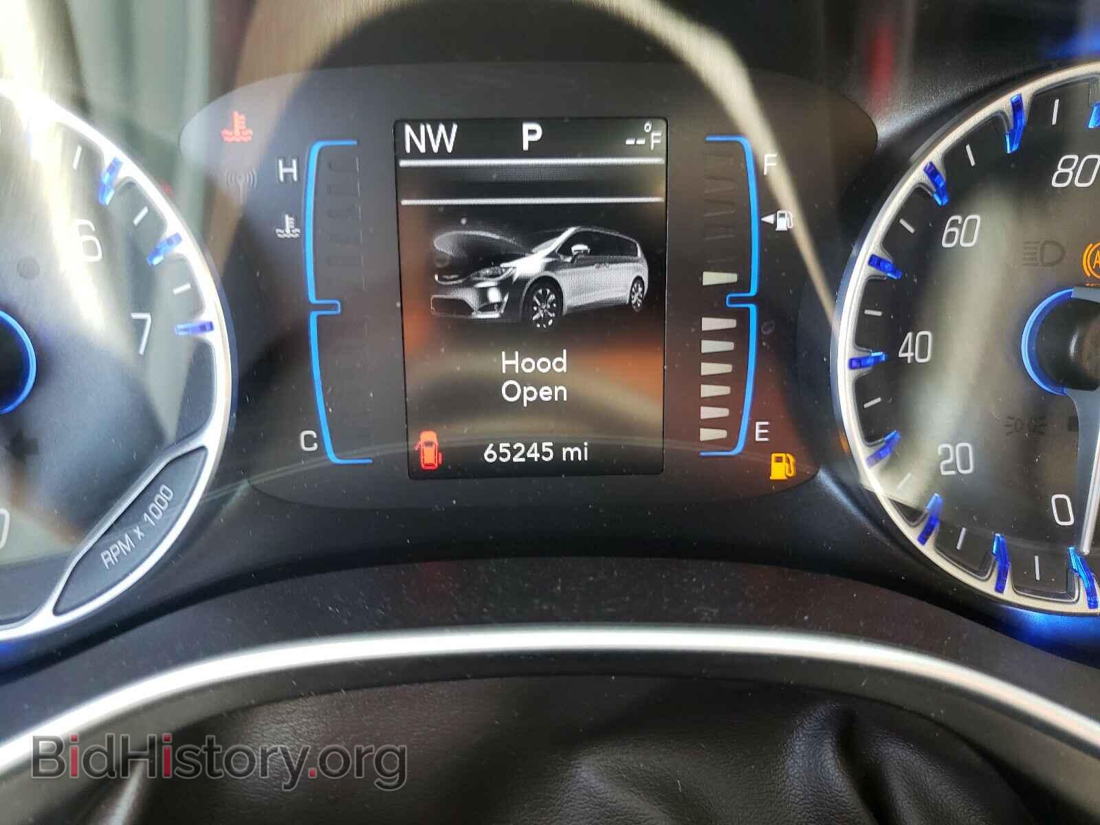 2017 CHRYSLER PACIFICA - VIN: 2C4RC1BGXHR527074 - Photo 8