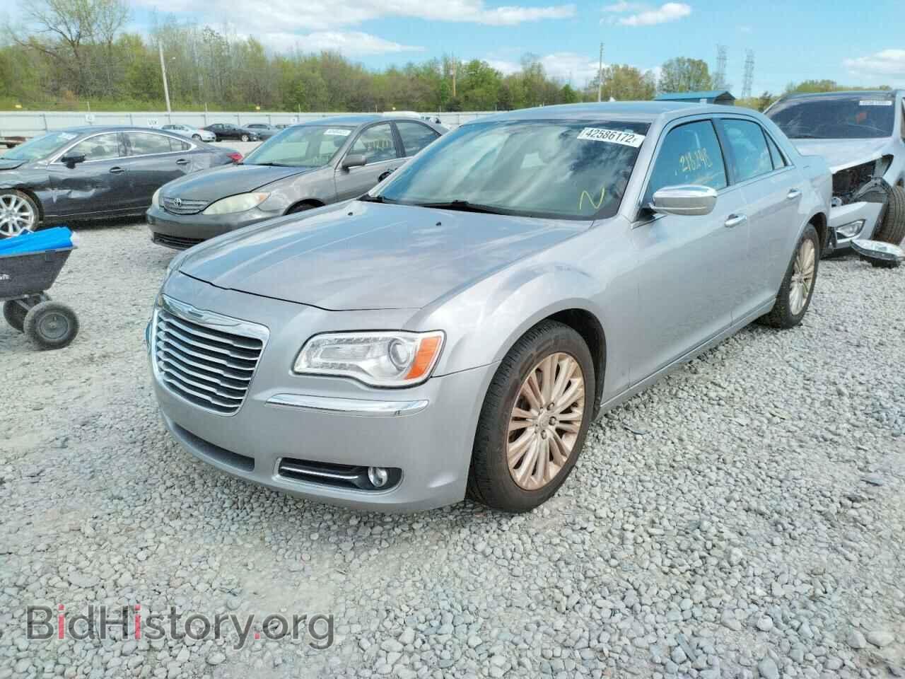 2013 CHRYSLER 300 - VIN: 2C3CCAKG6DH665480 - Фото 2