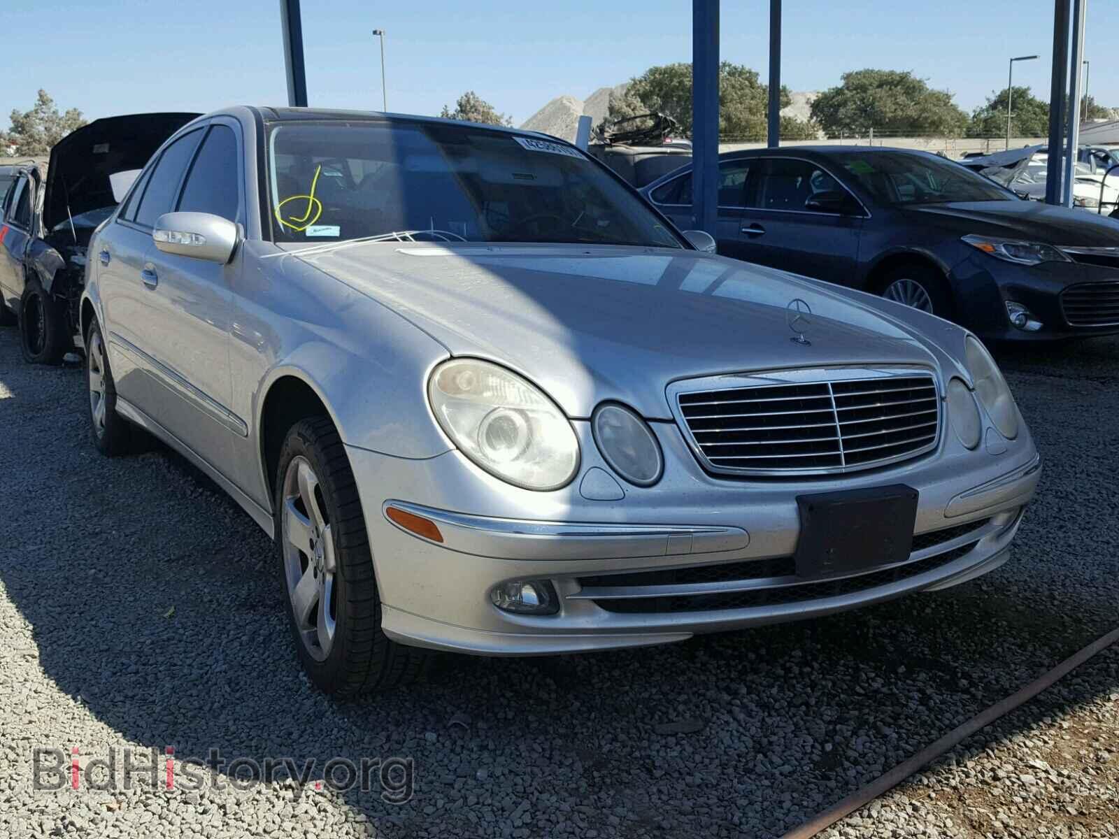 Photo WDBUF65J75A682685 - MERCEDES-BENZ E 2005