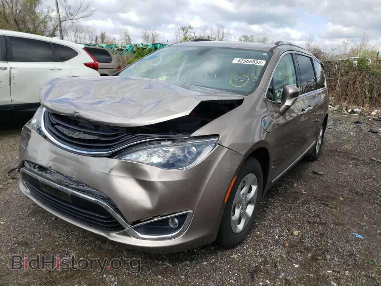 2018 CHRYSLER PACIFICA - VIN: 2C4RC1L74JR105631 - Фото 2