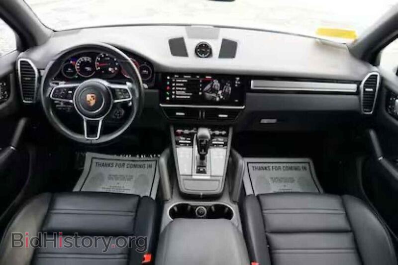 2022 Porsche CAYENNE (VIN WP1AA2AY2NDA06673) — фото 9 из 10