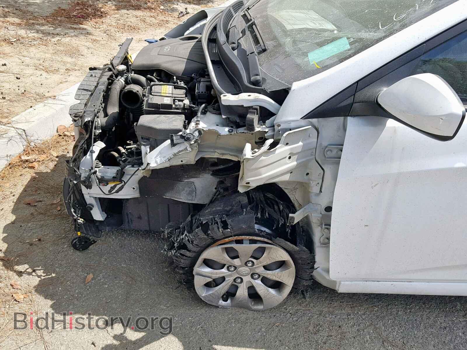 2016 HYUNDAI ACCENT - VIN: KMHCT4AE0GU101950 - Фото 9