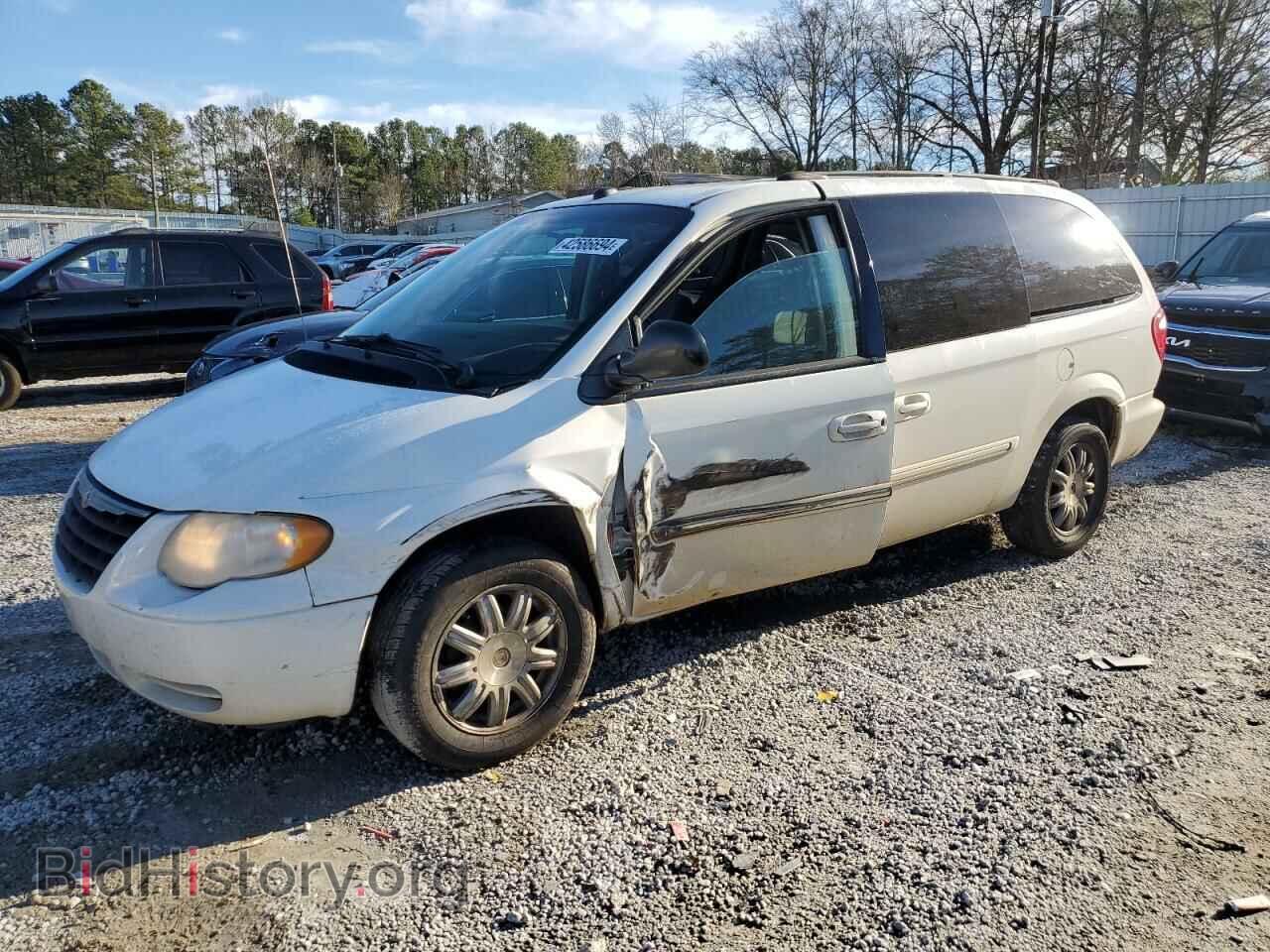 Фотография 2C4GP54L75R386103 - CHRYSLER MINIVAN 2005